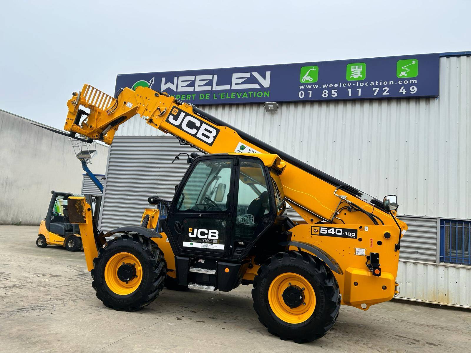 Location de nacelle pour votre élévation à La défense à Paris